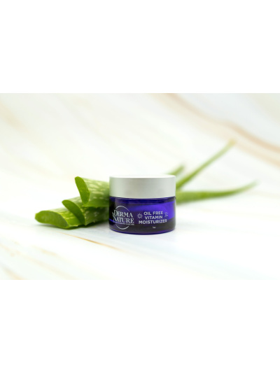 Light VITAMIN Moisturizer-oil free Natural Healthy Organic Cosmetics